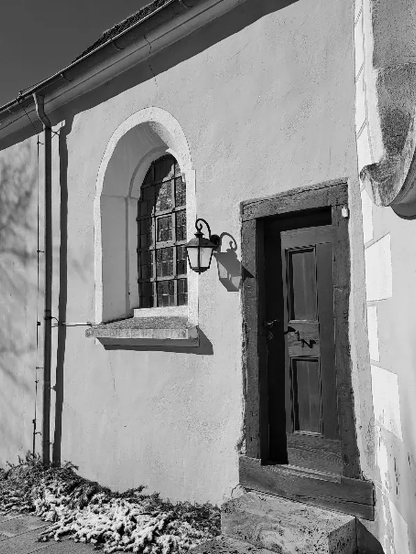 Pfarrkirche St. Nikolaus, Pfronstetten, Seiteneingang vor den Arbeiten